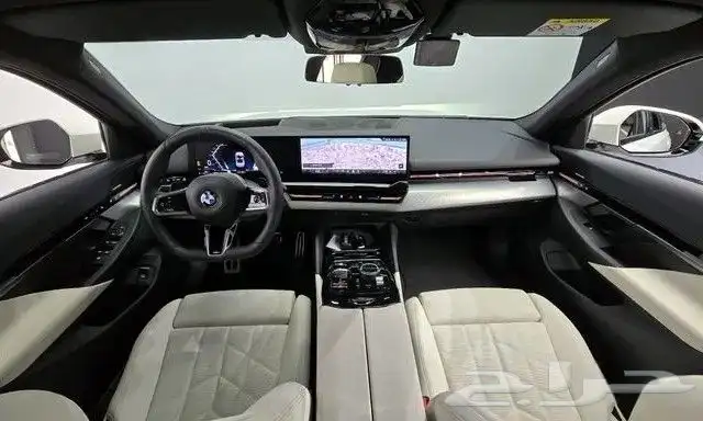 BMW 520I M Sport 2024 داخليه اوف وايت - استيراد من كوريا index