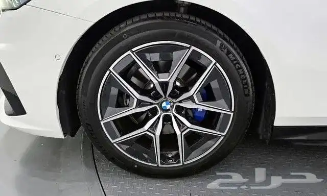 BMW 520I M Sport 2024 داخليه اوف وايت - استيراد من كوريا index
