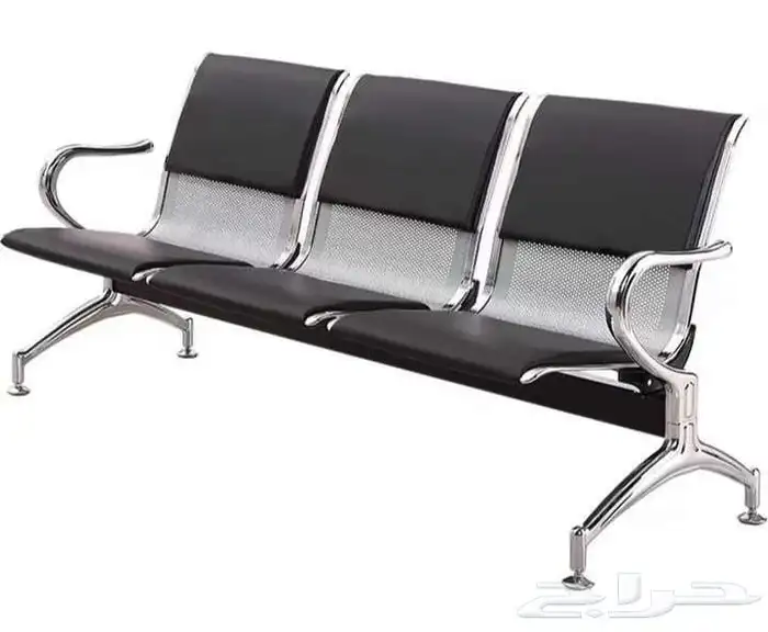 جميع مقاسات وتصاميم طاولات المكتب متوفرة لدينا 46