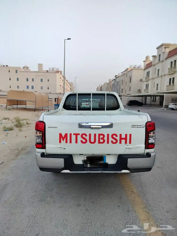 مستوبيشي L200 موديل 2022 1