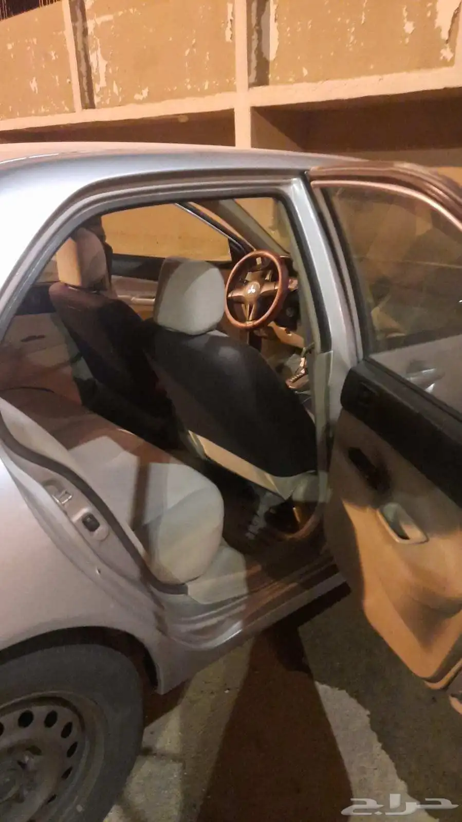 لانسر اتوماتيك 1