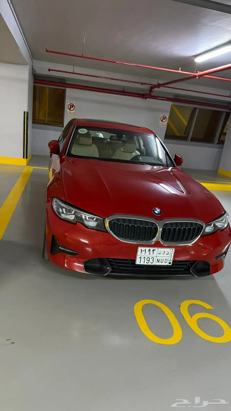 BMW 320i 9