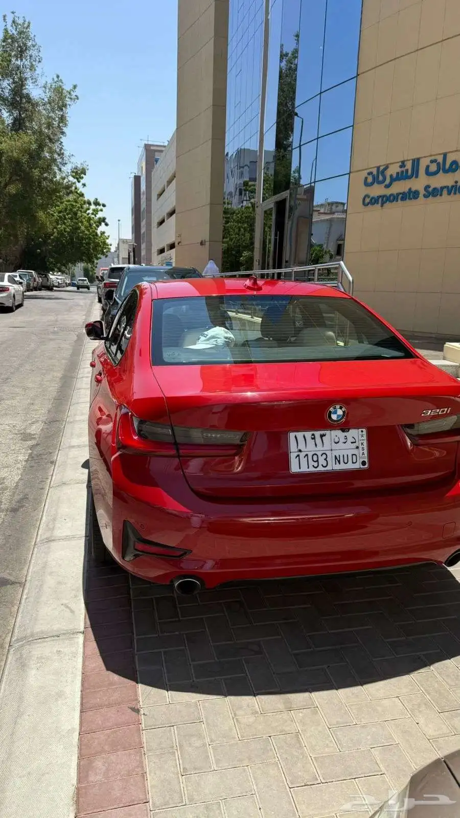 BMW 320i index