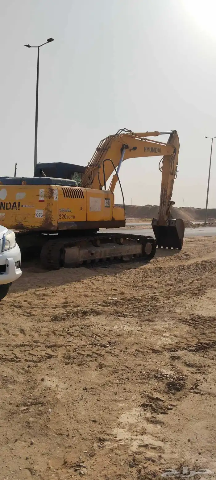 حفارات للايجار اليومي والشهري و مقاولات هدد وحفر 3
