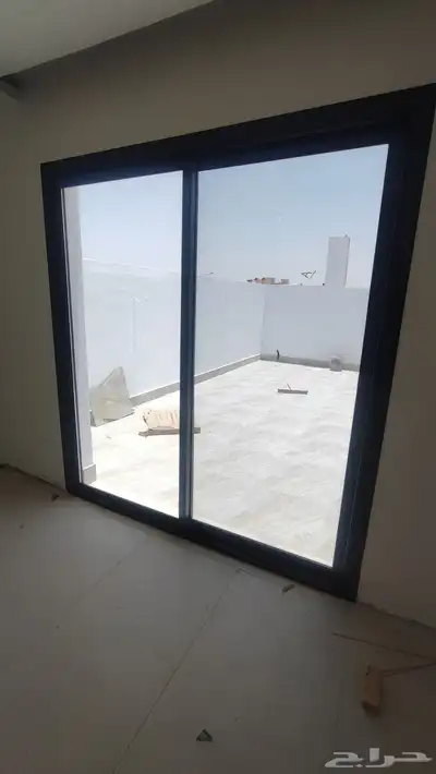 شتر ابوب المنيوم زجاج استركشر شبابيك المنيوم 5