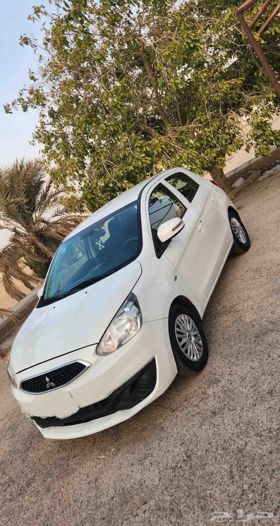 متسوبيشي اتراج هاتشباك 2018 4