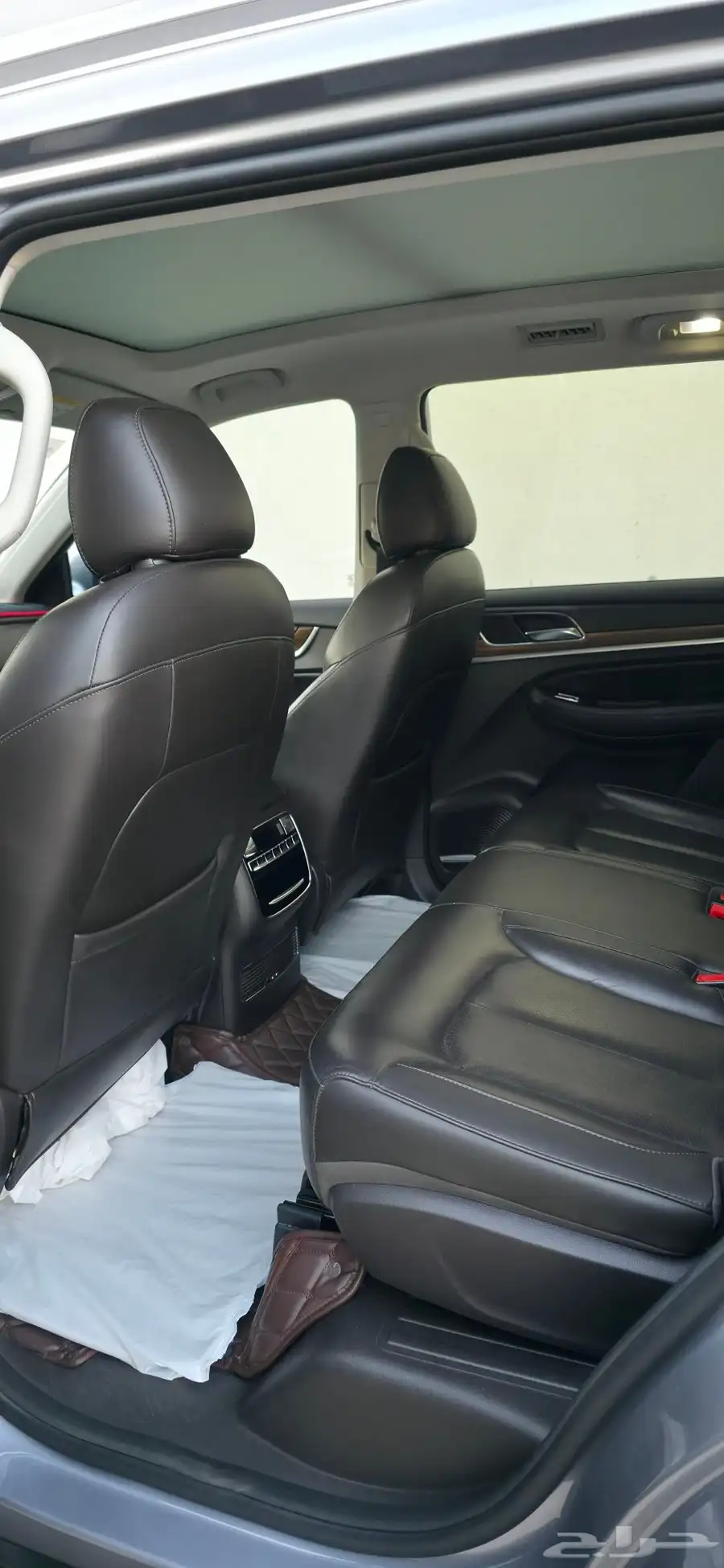 ام جيRX8 2020 15