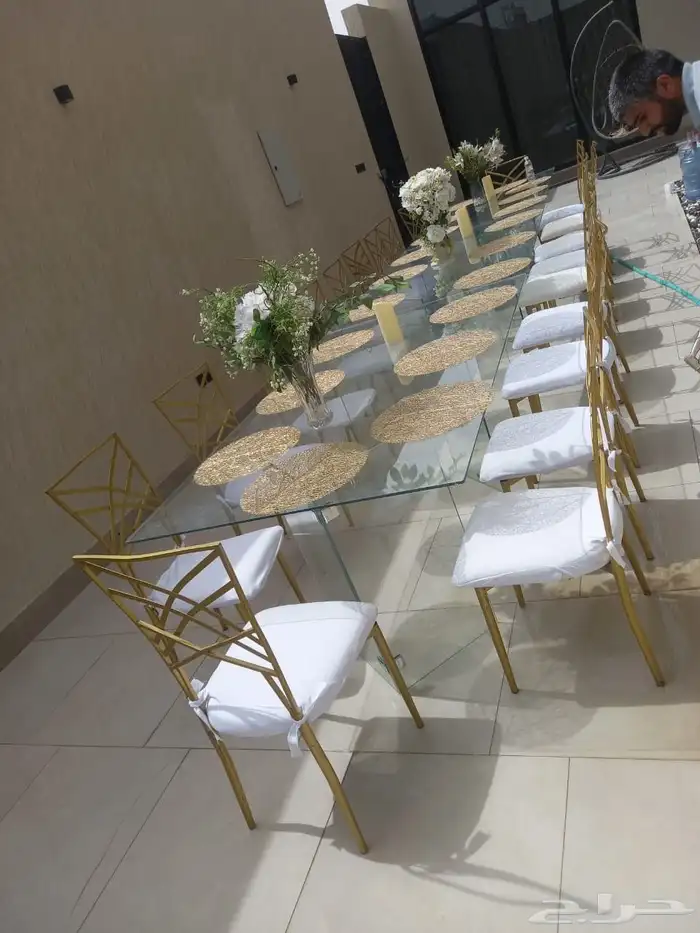 تاجير طاولات وكراسي وجلسات شعبيه وكنب وسماعات 7