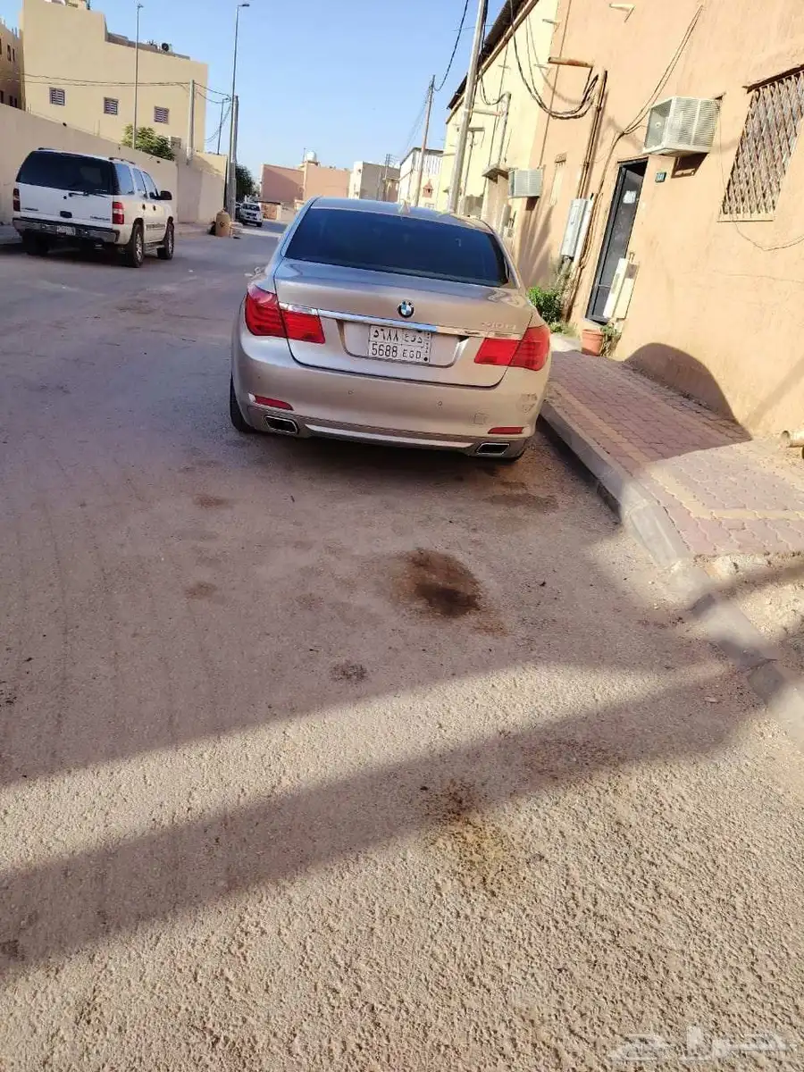 بي ام 2012 1