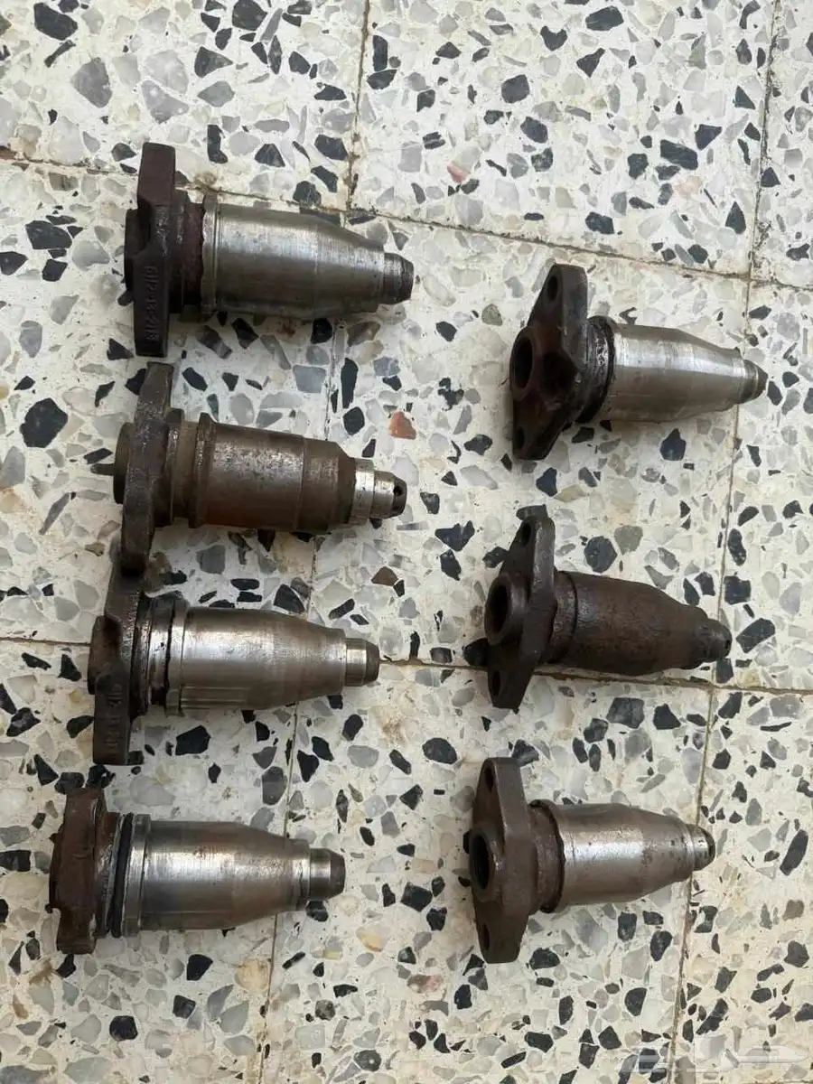 تشليح وقطع غيار دركتل كوماتسو 16 1