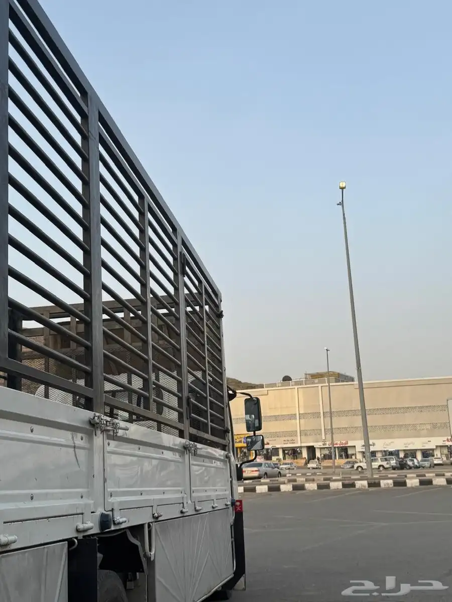 دينه سته متر ونص تفتح جنب محايل عسير index