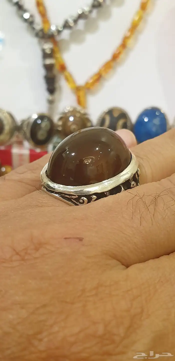 خاتم عقيق يماني كرزي قبه فاخر ومميز 3