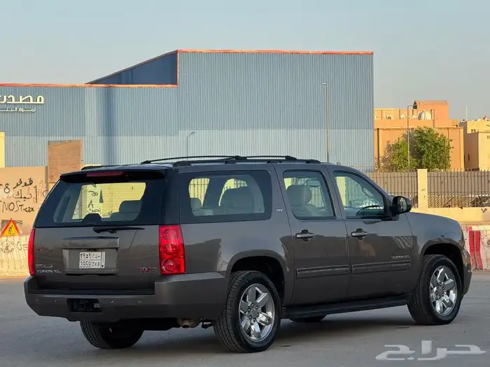 يوكن2012 دبل فل كامل XL الجميح ( تم البيع ) 1