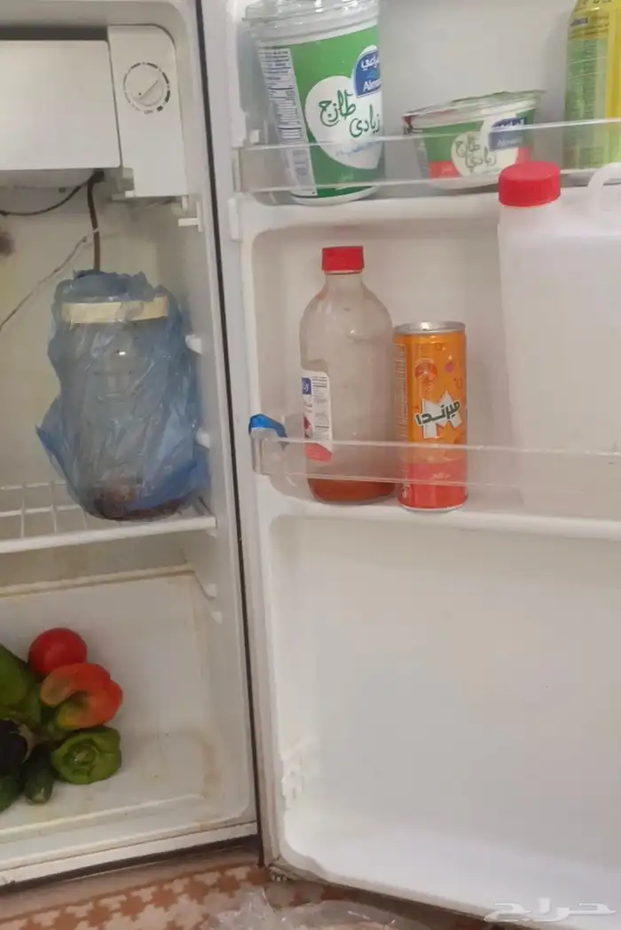 للبيع ثلاجه فليزر وشرط تبريد 1