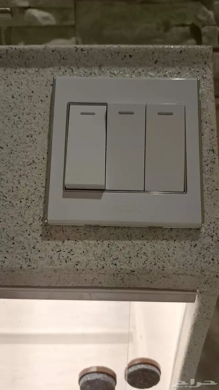 حاضنه الكترونيه 3