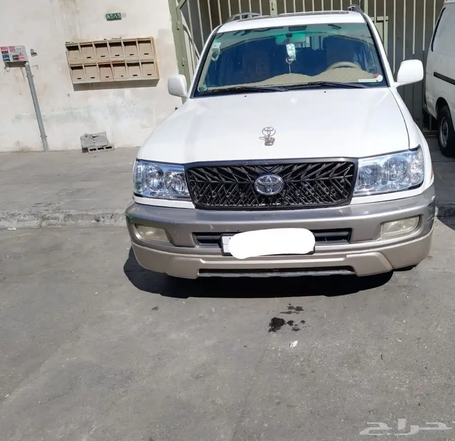 لاندكروزر 2004 فل كامل 0