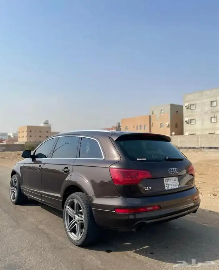 اودي Q7 2011 15