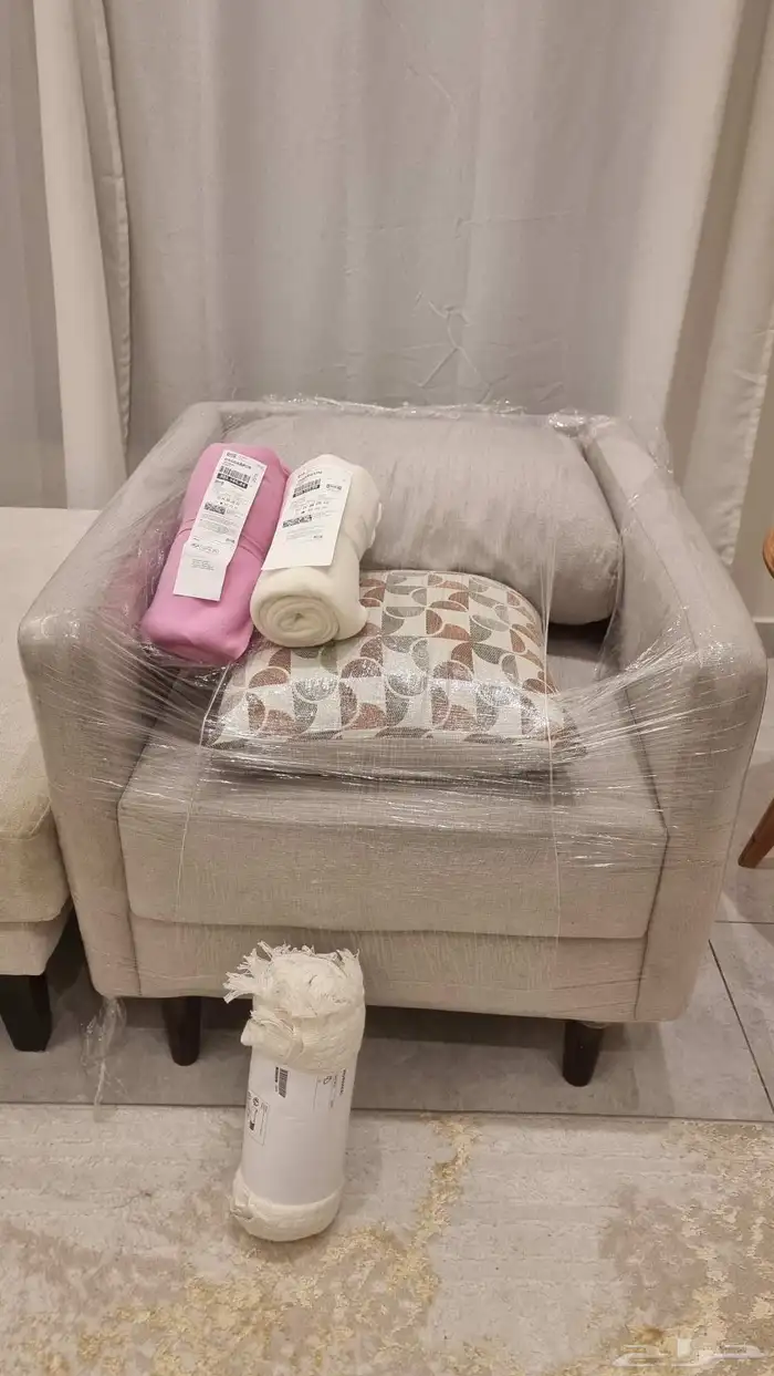 كرسي كنب أنيق من طقم ميمز جديد كلي ا بسعر مغري 8