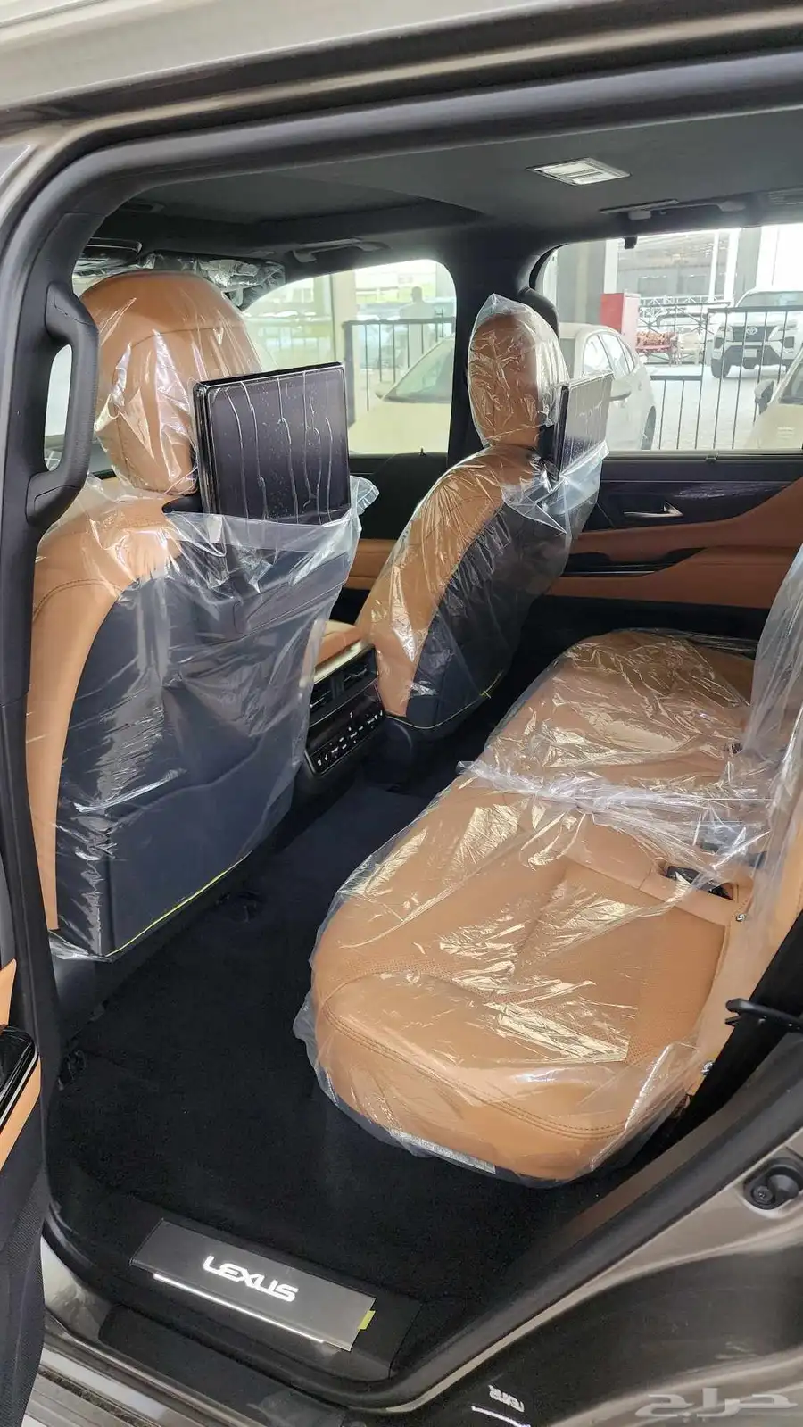 لكزس LX600 BB سعودي رمادي جملي 2025 ( بطاقه جمركيه ) 8