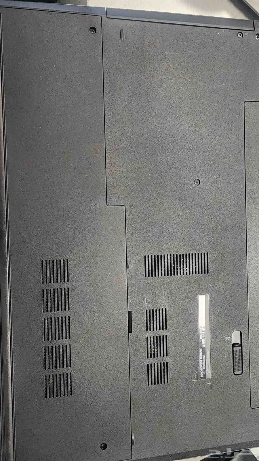 جهاز لابتوب DELL لم يستخدم i3 3
