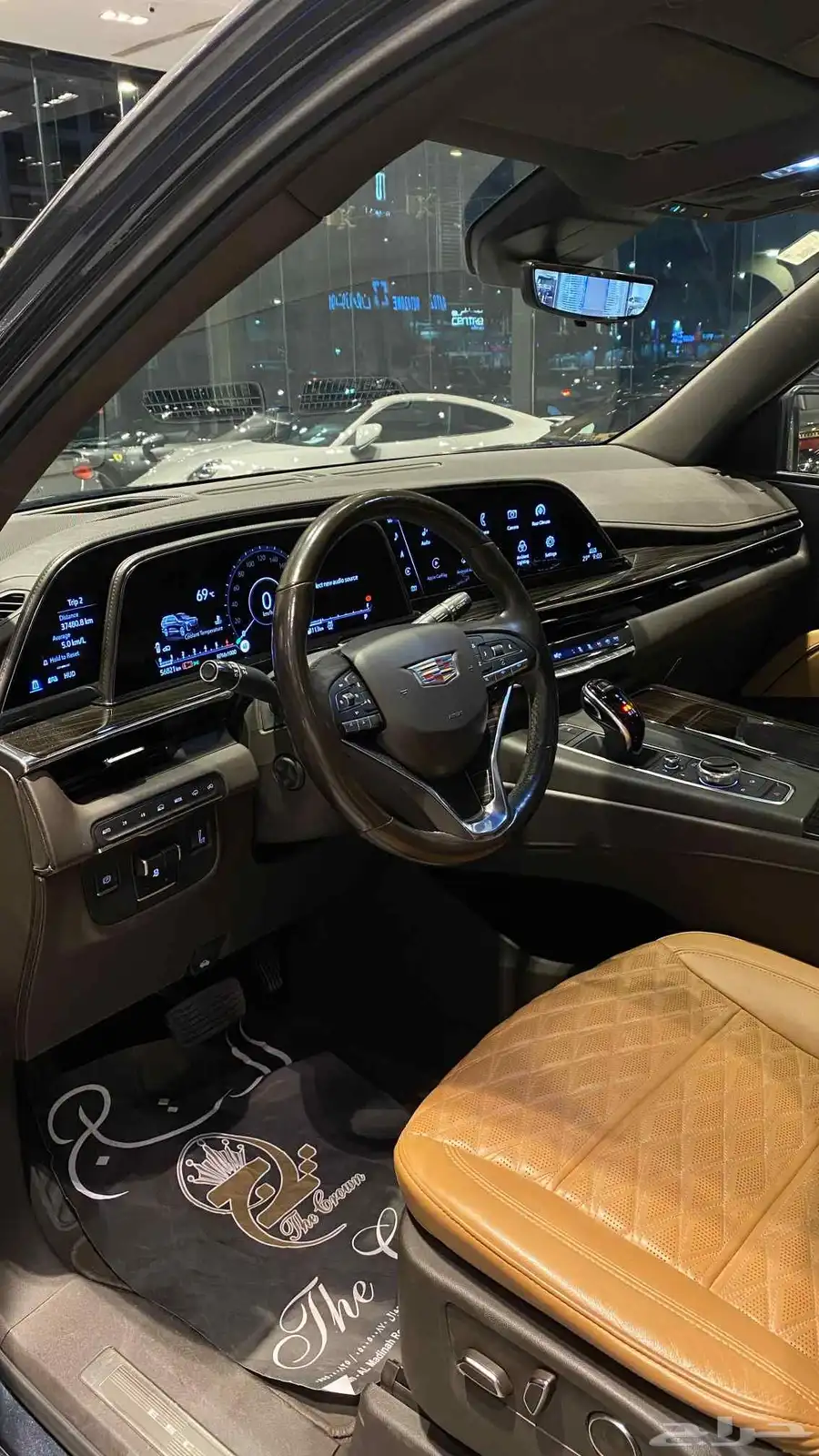 Cadillac Escalade sport platinum index
