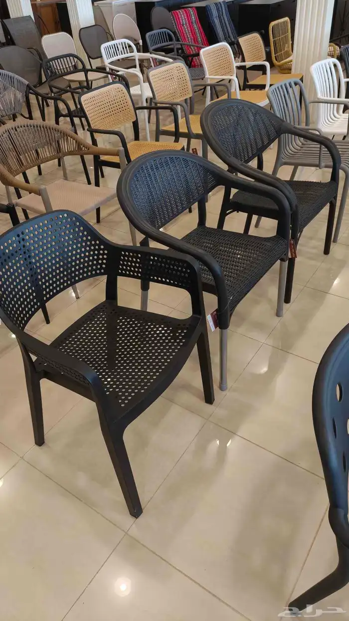 طاولات وكراسي للكافيهات والمطاعم والمقاهي داخليه وخارجية 9
