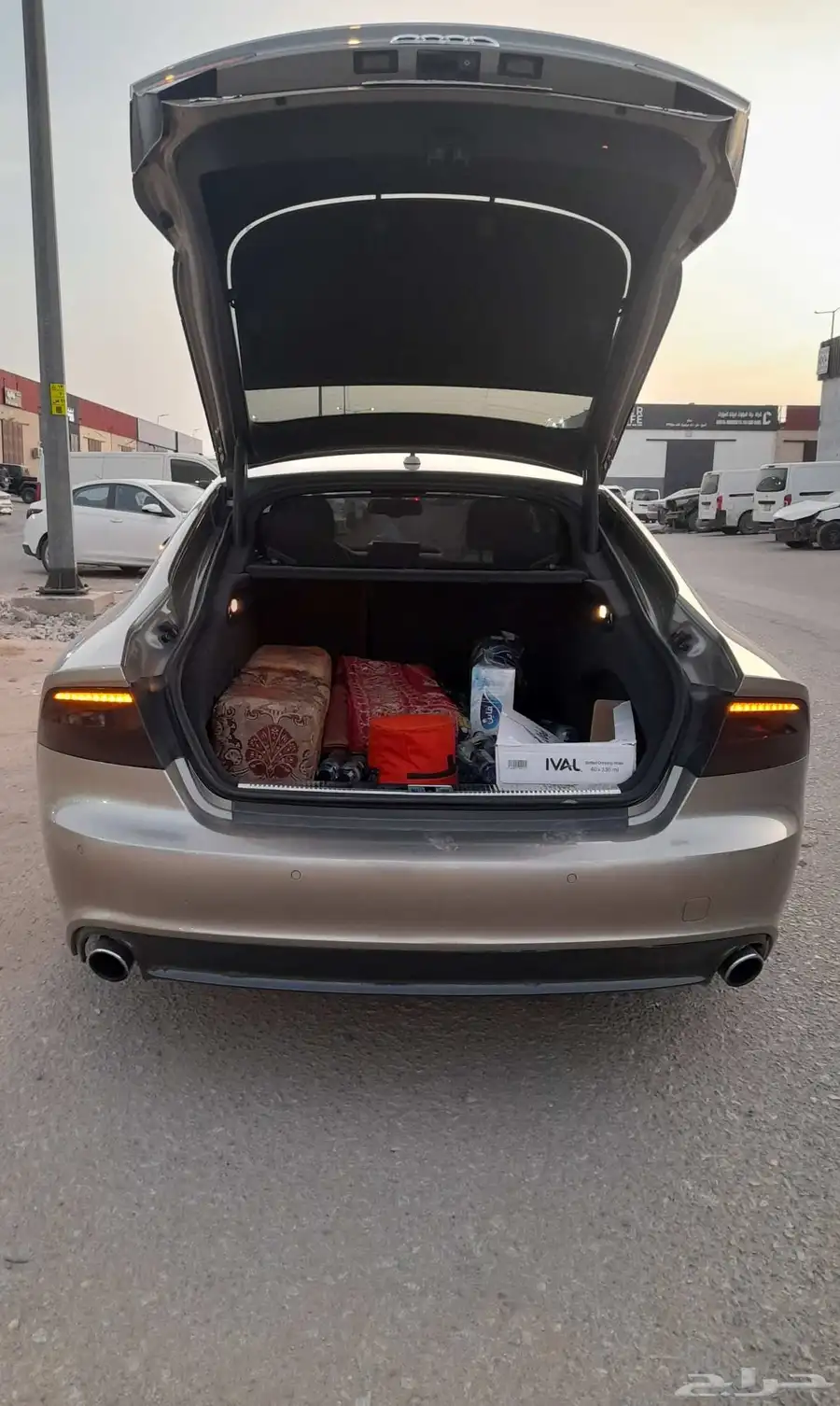 ((فرصة ذهبية سيارة اودي A7 2011 4