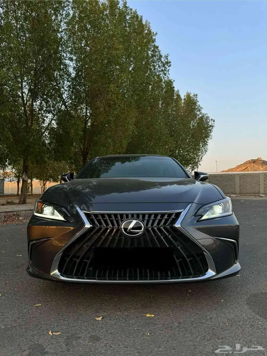 لكزس ES300H هايبرد للبيع 5