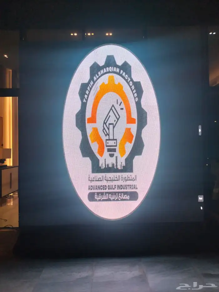 شاشات اعلانية صناعة سعودية داخلية وخارجية 0
