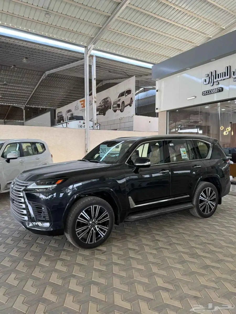 لكزس LX600 BB وارد الساير اسود جملي 2025 (باقل سعر ) 5