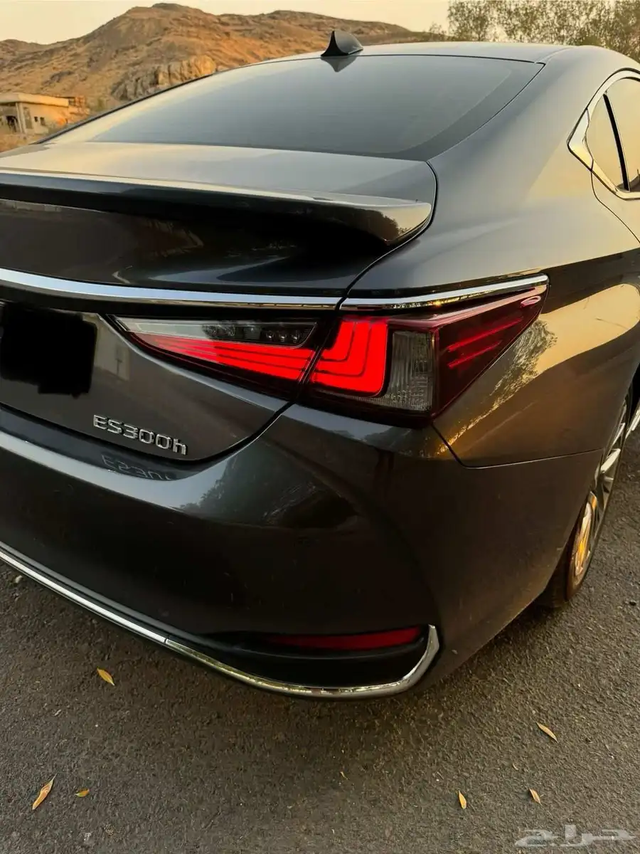 لكزس ES300H هايبرد للبيع 11