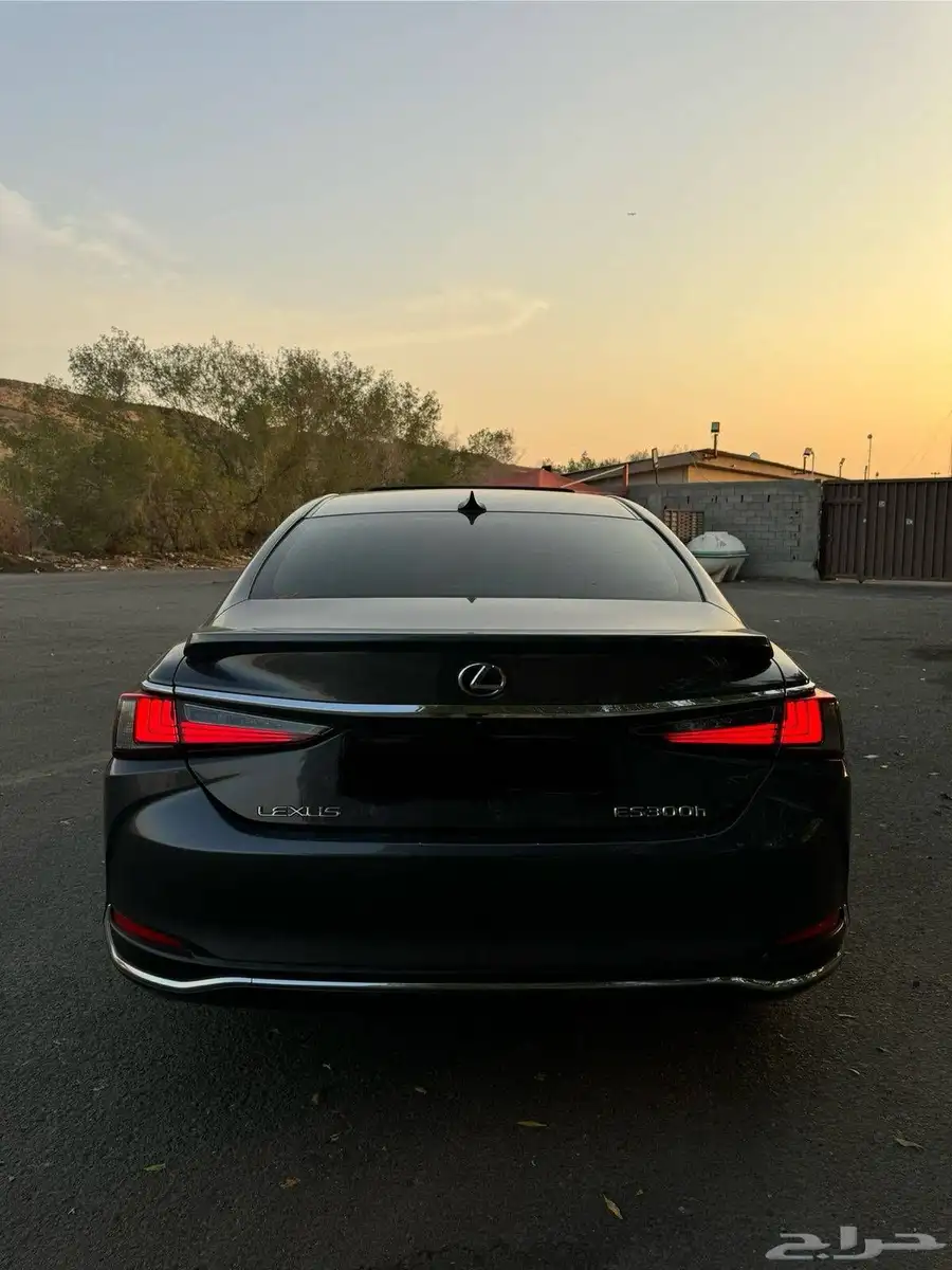 لكزس ES300H هايبرد للبيع 7