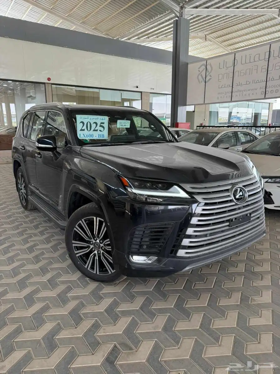 لكزس LX600 BB وارد الساير اسود جملي 2025 (باقل سعر ) 13