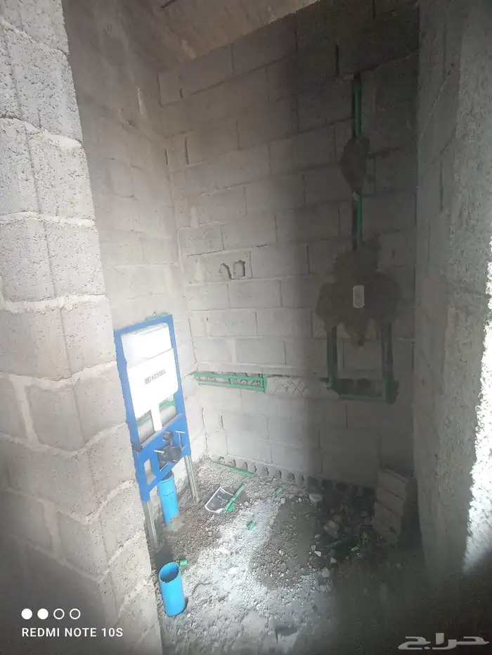 سباك محترف بخبرة عملية في جميع أعمال السباكة 6