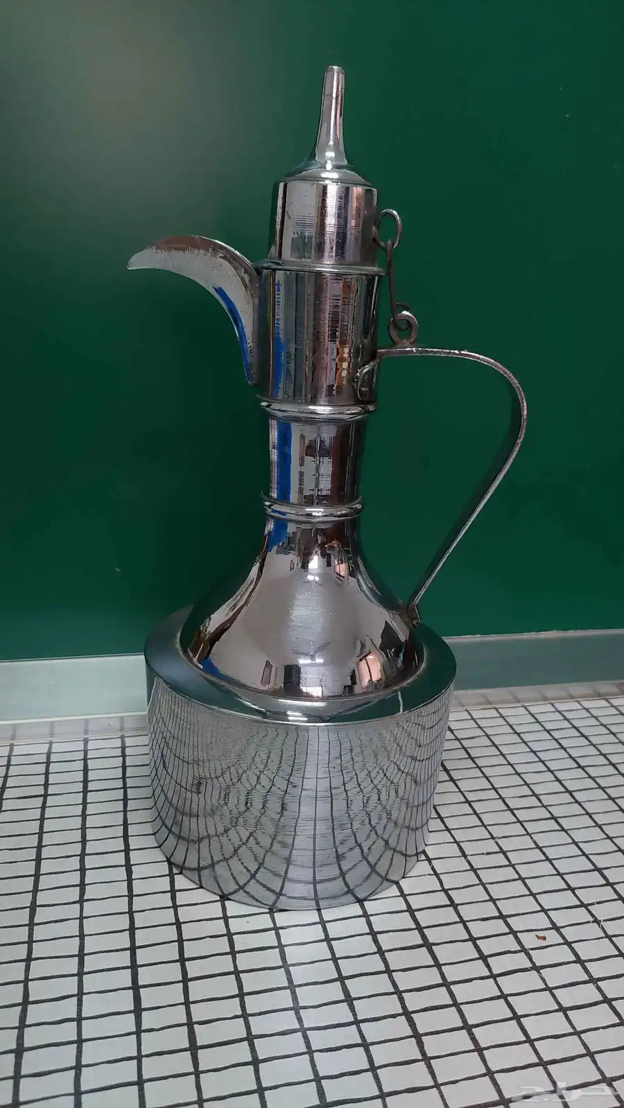 دلة كبيرة تراثية بحالة جيدة 2