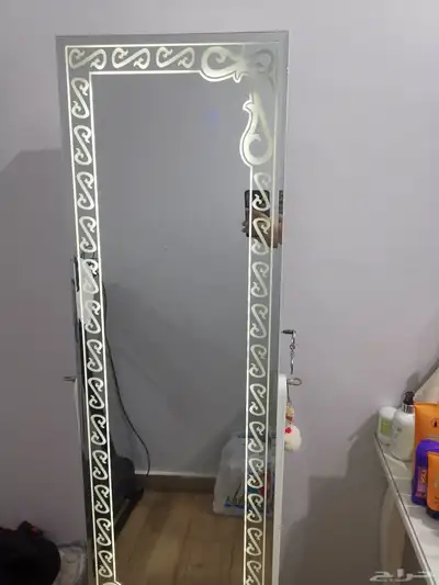 دولاب اكسسوارات وتسريحة من ايكيا 4