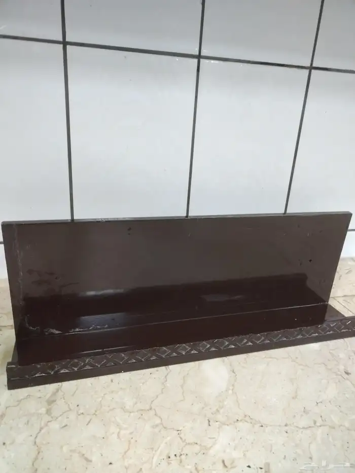 دولاب ورفوف وشنطة الة قهوة والة بتيفور رف ديكور 2