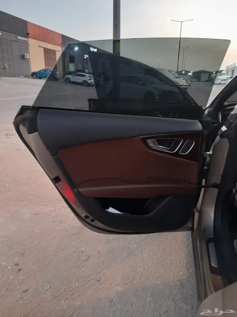 ((فرصة ذهبية سيارة اودي A7 2011 6