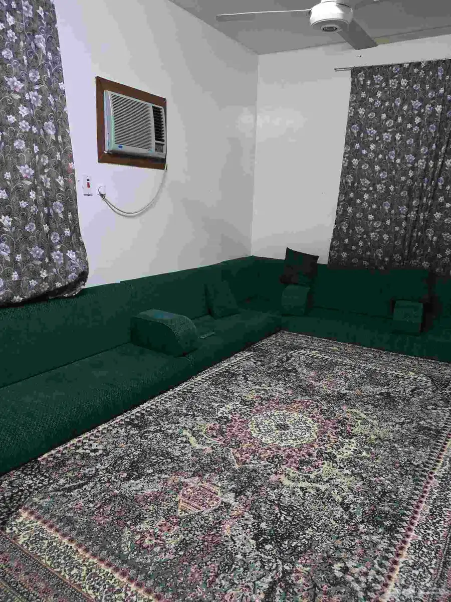 جلسة عربية استخدام نظيف للبيع 0