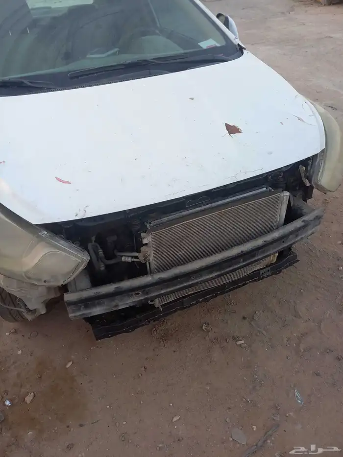 لبيع قطع غيار اكسنت 2012 3