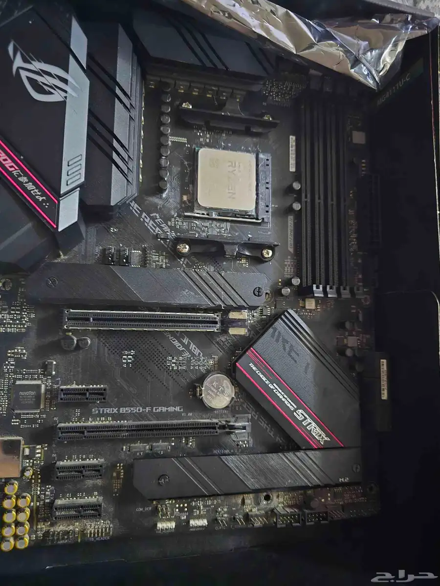 مذربورد rog strix b550 مع معالج 5800x ورامات ddr4 3600 2