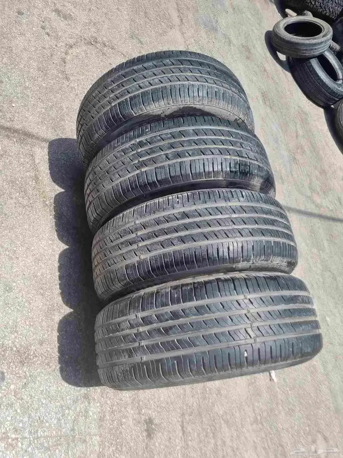 265 60 18 الكفرات نضيفه شرت شبه الجديد 0