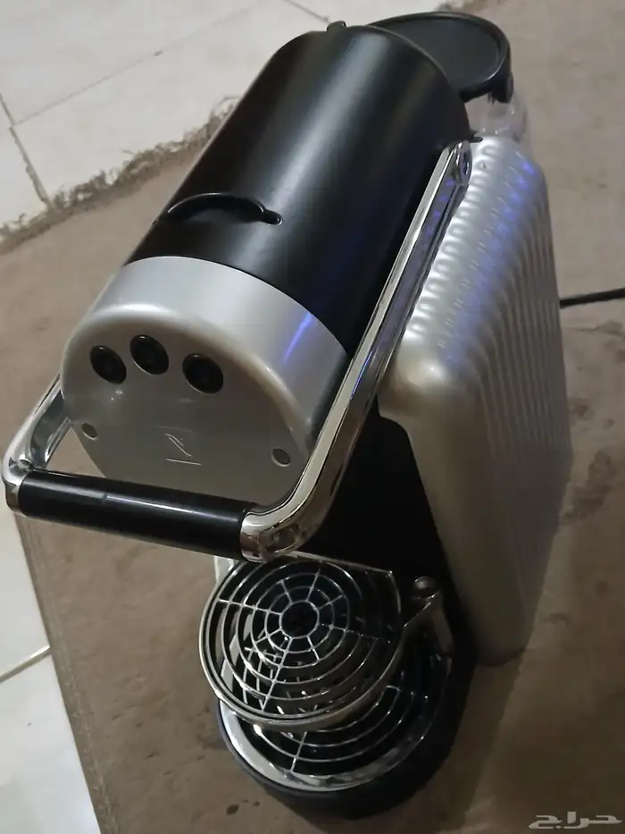 آلة قهوة نسبريسو زينوس ZN100 برو (Nespresso Zenius ZN100 Pro 5