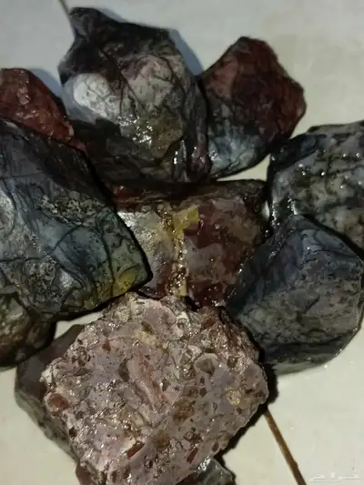 جاسبر طبيعي خام 2
