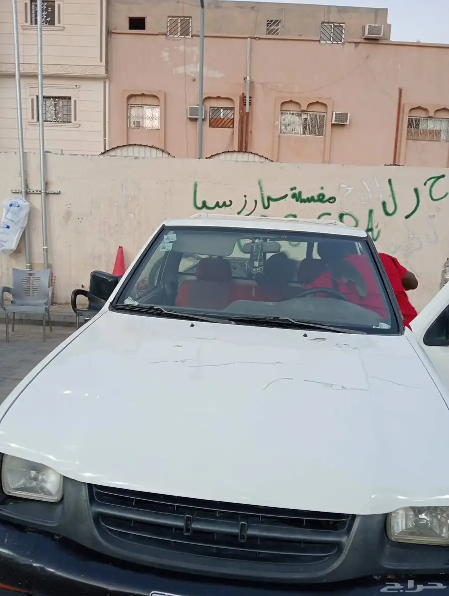 سياره ايسوزو ونيت موديل 2001 حاله ممتازه للبيع موديل 2001 5