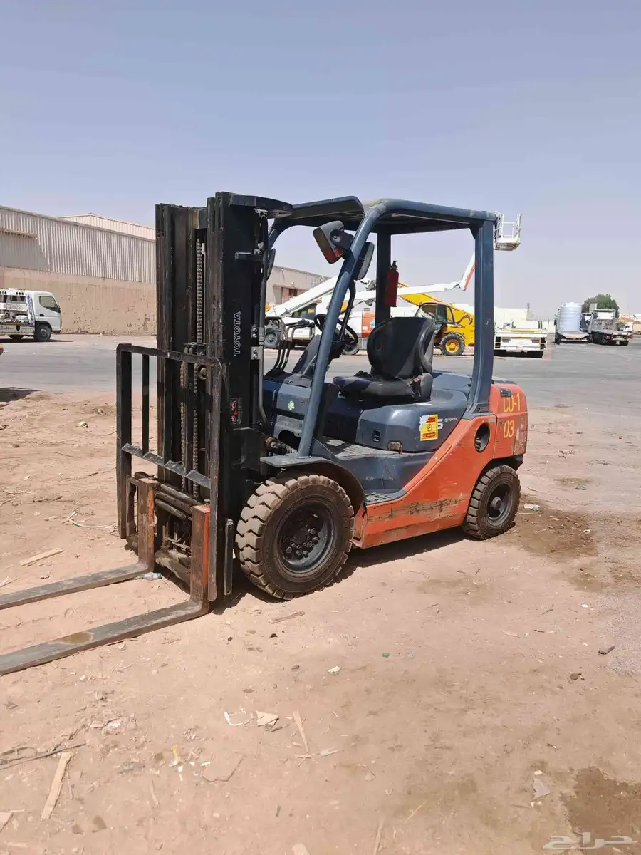 RENTING ALL KINDS OF HEAVY EQUIPMENT 4