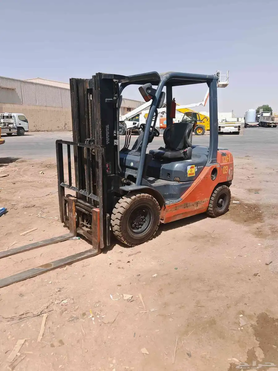 RENTING ALL KINDS OF HEAVY EQUIPMENT 3