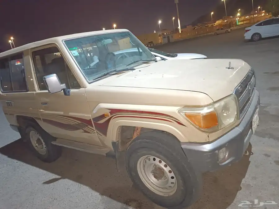 جيب ربع ماشي 400 ألف المكينة والقير وكل شي سليم 0