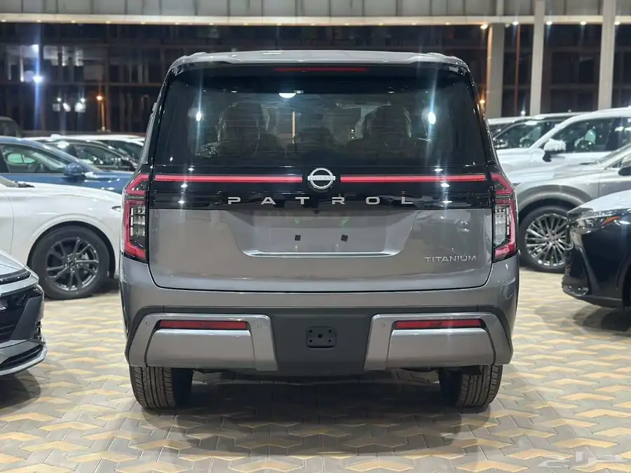 نيسان باترول تيتانيوم 2025 6
