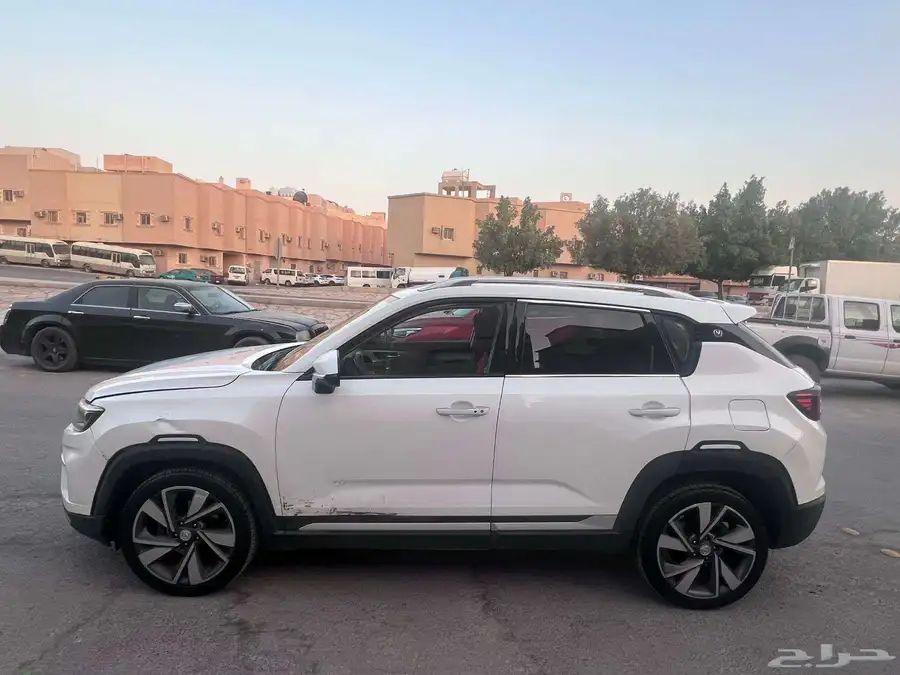 شانجان CS35 .. بيضاء بحالة الوكالة (تقريبا) index